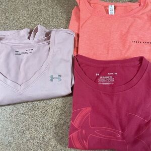 Ladies UNDER ARMOUR Tshirts. XL